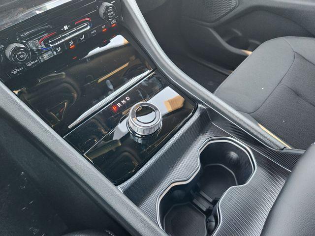 new 2025 Jeep Grand Cherokee car, priced at $35,663