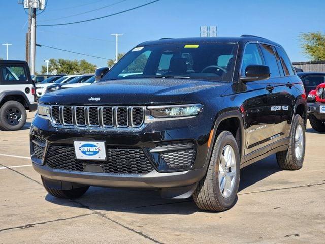 new 2025 Jeep Grand Cherokee car, priced at $35,663