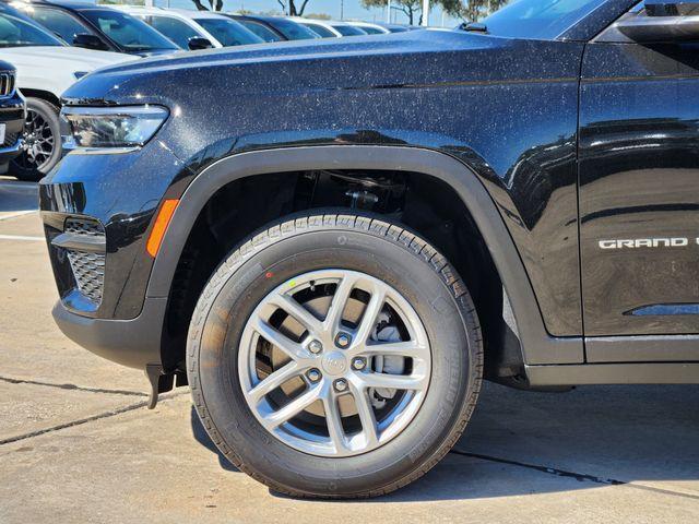 new 2025 Jeep Grand Cherokee car, priced at $35,663