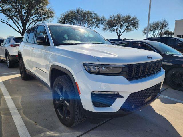 used 2024 Jeep Grand Cherokee car, priced at $36,991