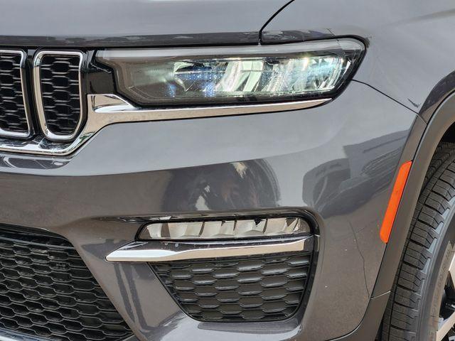 new 2025 Jeep Grand Cherokee car, priced at $37,245