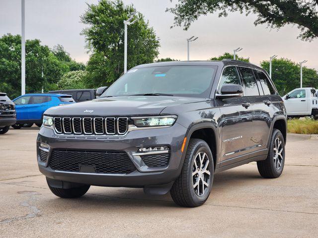new 2025 Jeep Grand Cherokee car, priced at $37,245
