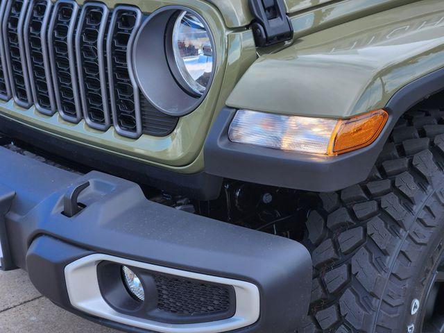 new 2025 Jeep Gladiator car, priced at $46,590