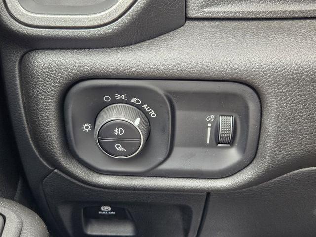 new 2025 Ram 1500 car, priced at $45,670