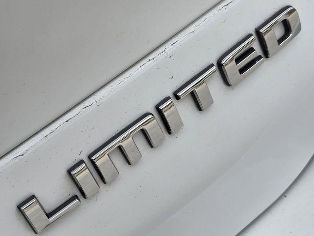 used 2022 Jeep Grand Cherokee L car, priced at $33,755