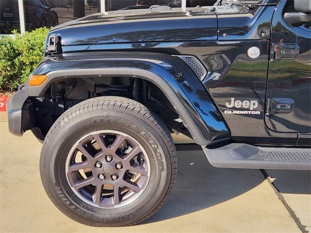 used 2021 Jeep Gladiator car, priced at $38,477