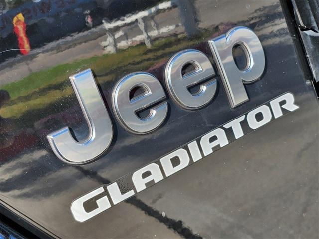 used 2021 Jeep Gladiator car, priced at $38,477