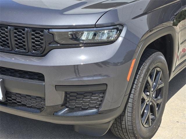 new 2024 Jeep Grand Cherokee L car, priced at $41,739