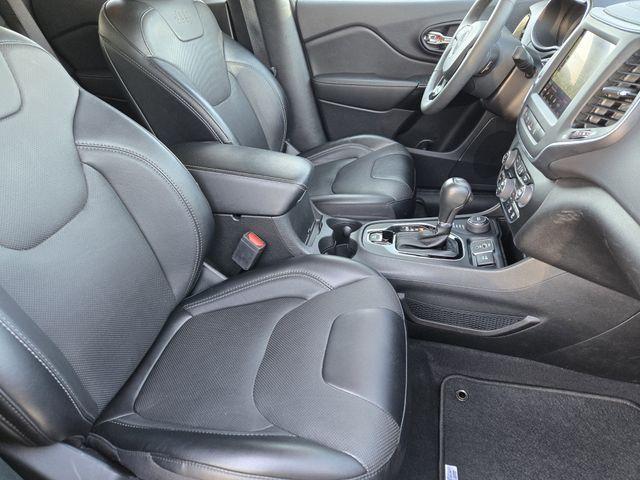 used 2023 Jeep Cherokee car, priced at $27,570