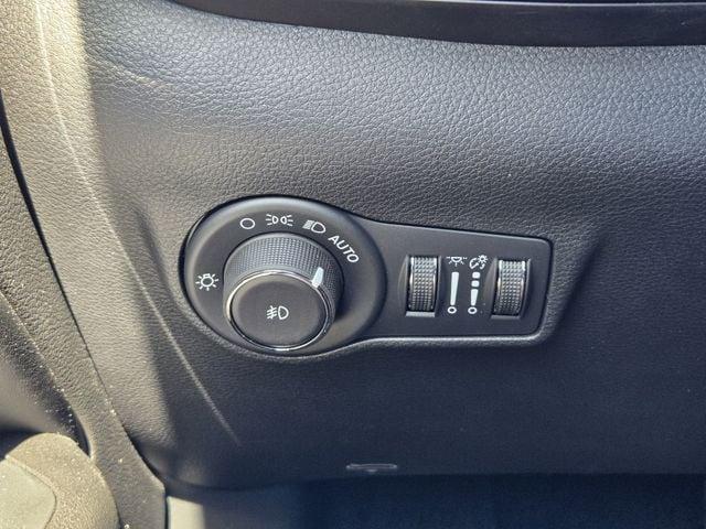 new 2026 Jeep Compass car, priced at $31,995