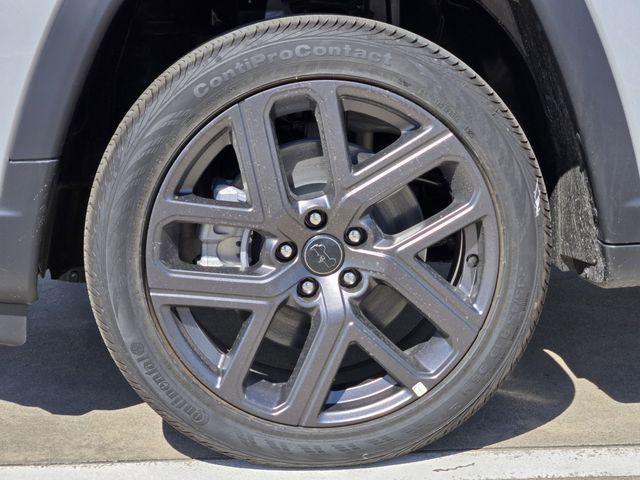 new 2026 Jeep Compass car, priced at $31,995