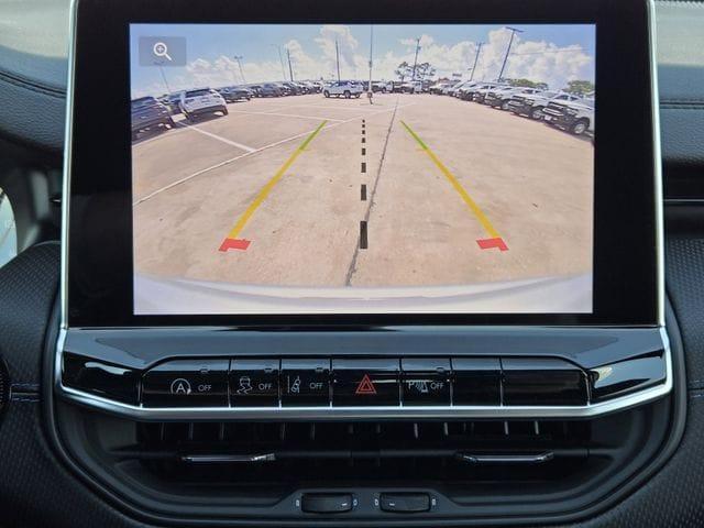 new 2026 Jeep Compass car, priced at $31,995