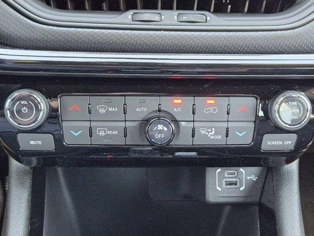 new 2026 Jeep Compass car, priced at $31,995