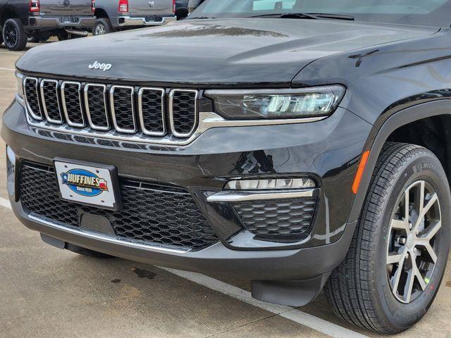 new 2025 Jeep Grand Cherokee car, priced at $41,342