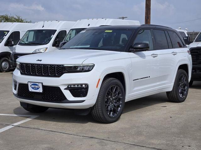 new 2025 Jeep Grand Cherokee car, priced at $66,830