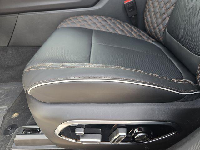 new 2025 Jeep Grand Cherokee car, priced at $66,830