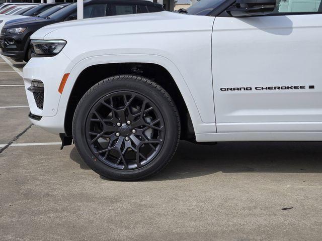 new 2025 Jeep Grand Cherokee car, priced at $66,830