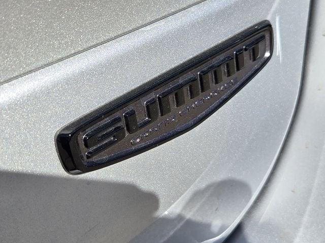 new 2025 Jeep Grand Cherokee L car, priced at $69,175