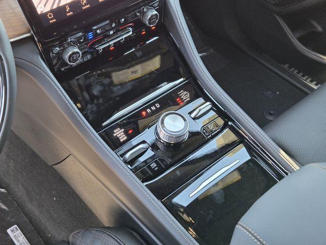 new 2025 Jeep Grand Cherokee L car, priced at $69,175