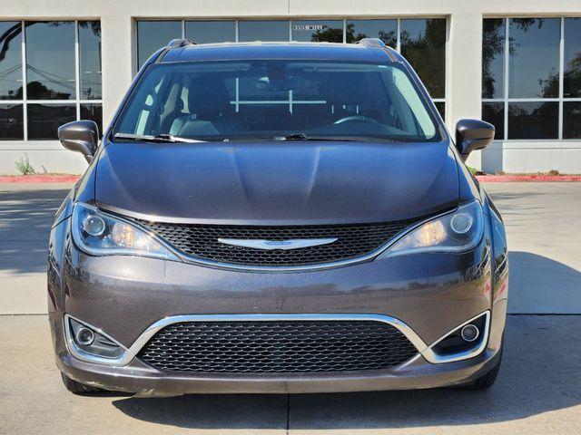 used 2018 Chrysler Pacifica car, priced at $14,552