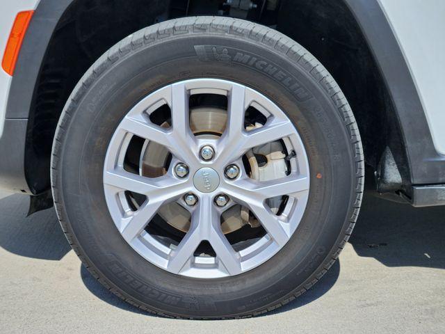 used 2022 Jeep Grand Cherokee car, priced at $33,884