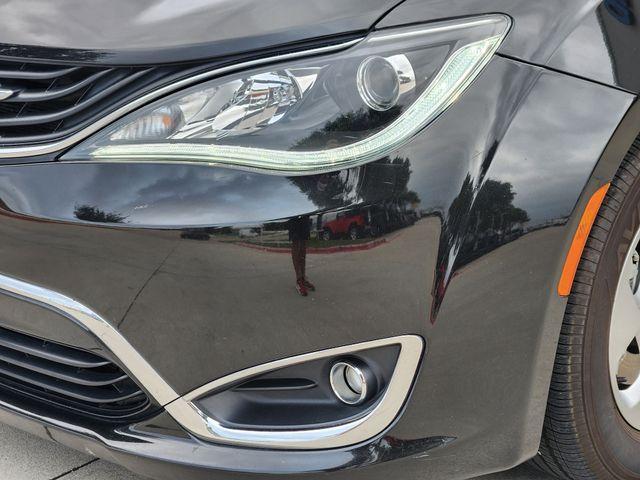 used 2018 Chrysler Pacifica Hybrid car, priced at $21,665