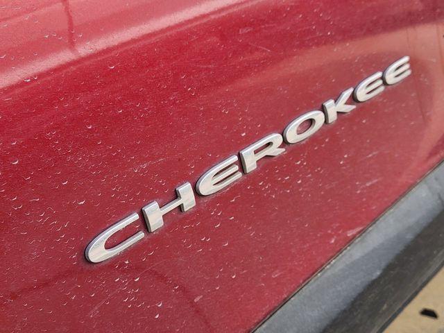 used 2016 Jeep Cherokee car, priced at $12,778