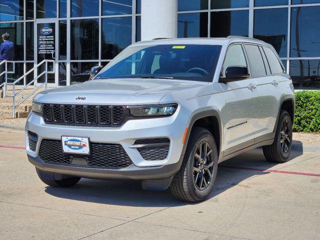 new 2024 Jeep Grand Cherokee car, priced at $41,154