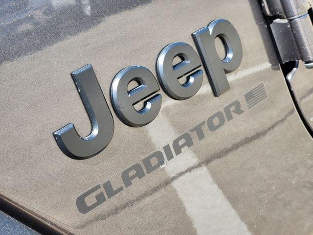 new 2025 Jeep Gladiator car, priced at $41,158