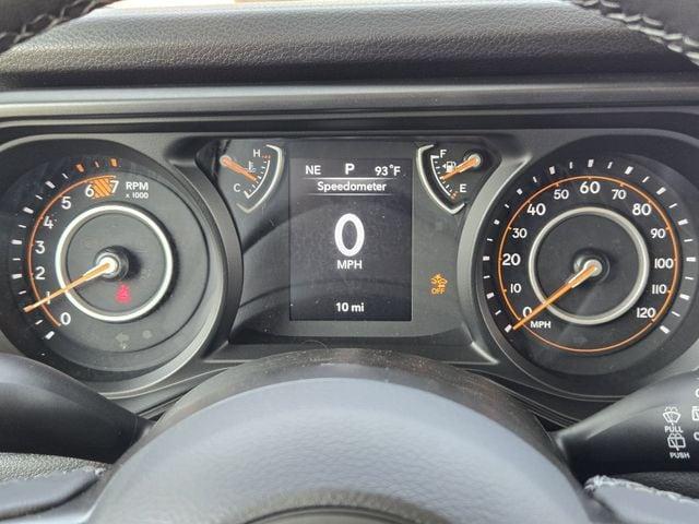 new 2025 Jeep Wrangler car, priced at $43,224