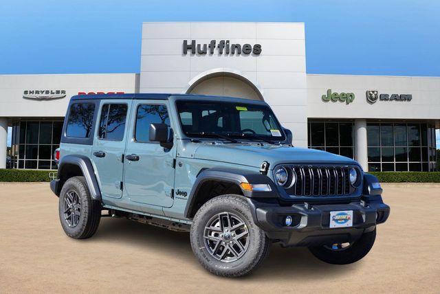 new 2025 Jeep Wrangler car, priced at $45,457