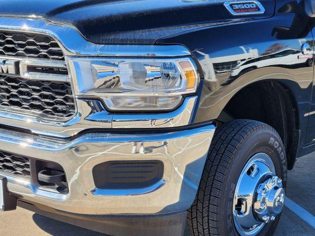 new 2024 Ram 3500 car, priced at $71,613