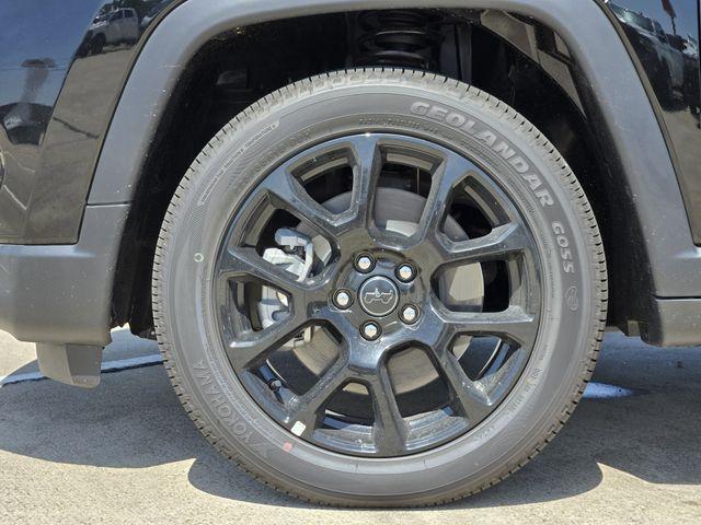 new 2025 Jeep Compass car, priced at $28,244