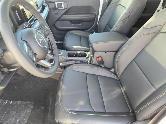 new 2025 Jeep Gladiator car, priced at $44,995