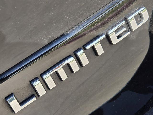 used 2021 Jeep Grand Cherokee L car, priced at $29,588