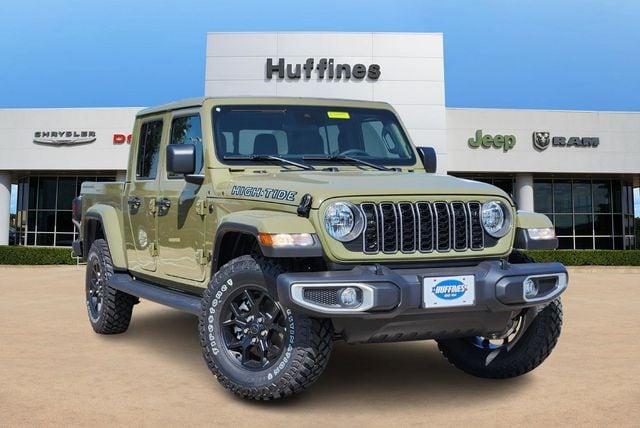 new 2025 Jeep Gladiator car, priced at $42,699