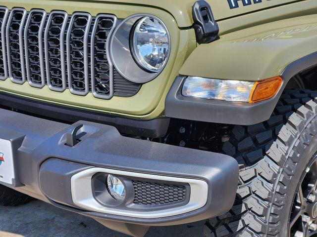 new 2025 Jeep Gladiator car, priced at $42,699