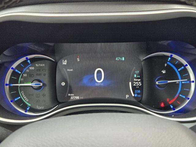 used 2022 Chrysler Pacifica Hybrid car, priced at $29,844