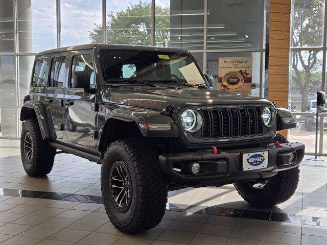 new 2025 Jeep Wrangler car, priced at $62,108