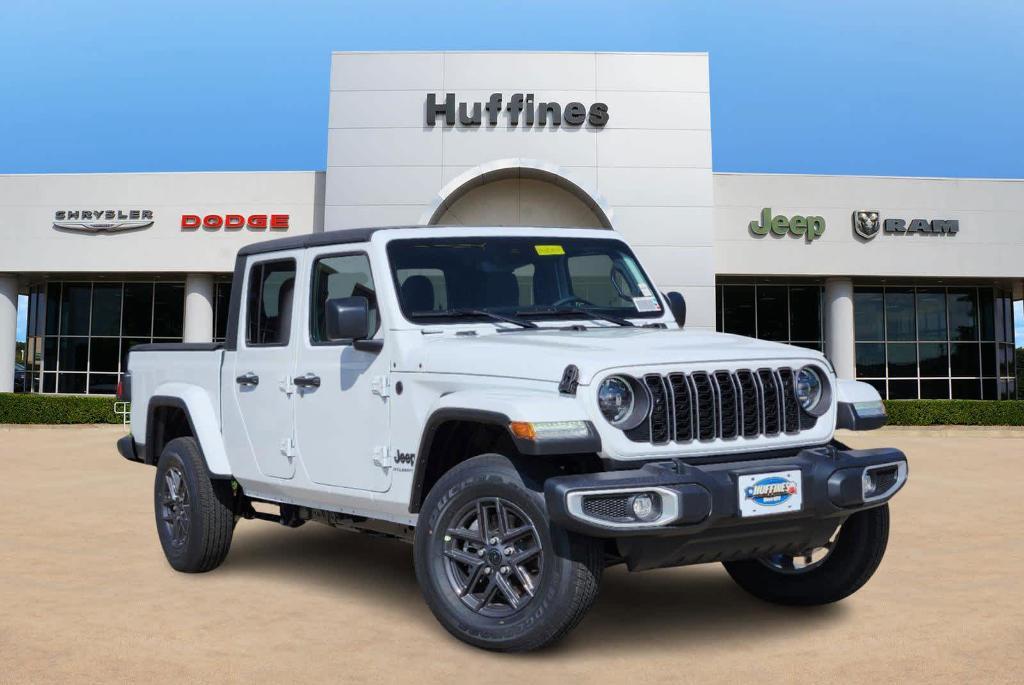 new 2024 Jeep Gladiator car, priced at $52,624