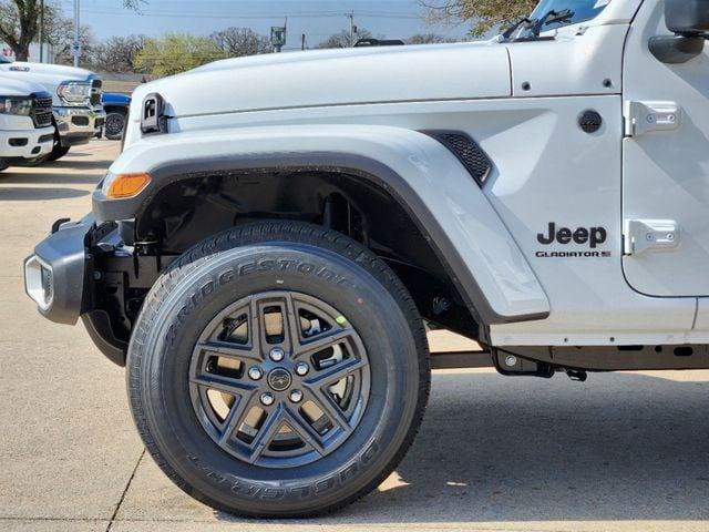 new 2024 Jeep Gladiator car, priced at $48,041