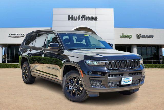 new 2024 Jeep Grand Cherokee L car, priced at $42,554