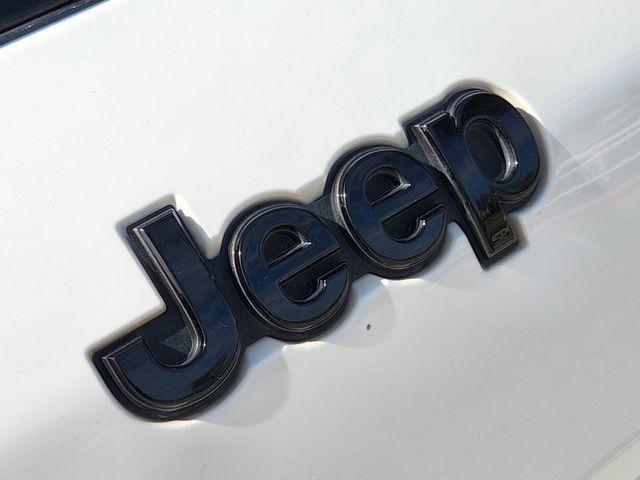 used 2022 Jeep Grand Cherokee L car, priced at $31,991