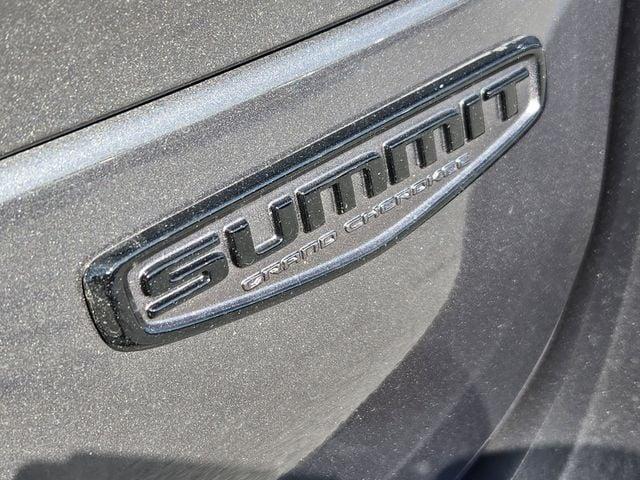 new 2025 Jeep Grand Cherokee L car, priced at $69,175