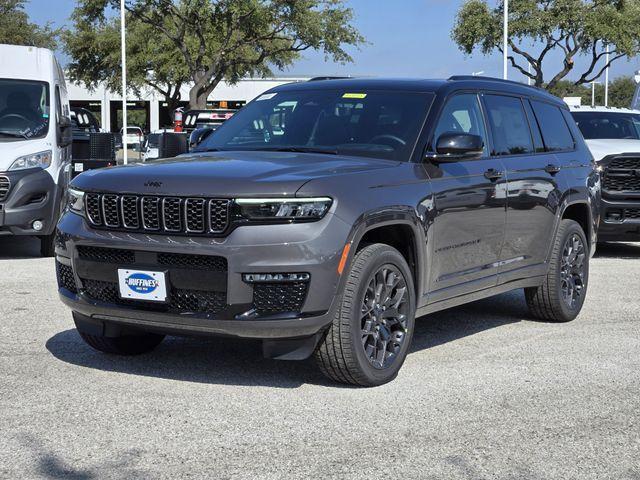 new 2025 Jeep Grand Cherokee L car, priced at $69,175