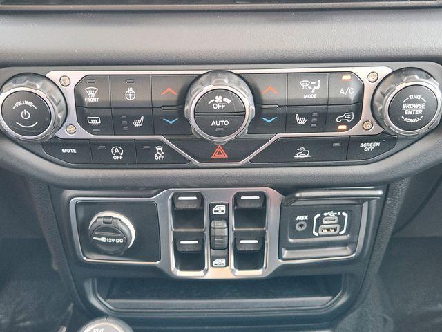 new 2025 Jeep Gladiator car, priced at $43,474