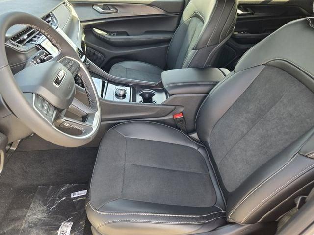 new 2025 Jeep Grand Cherokee L car, priced at $41,474