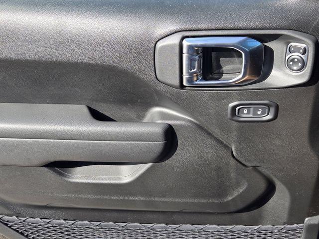 new 2026 Jeep Wrangler car, priced at $48,113