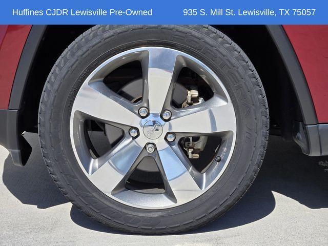 used 2015 Jeep Grand Cherokee car, priced at $15,696