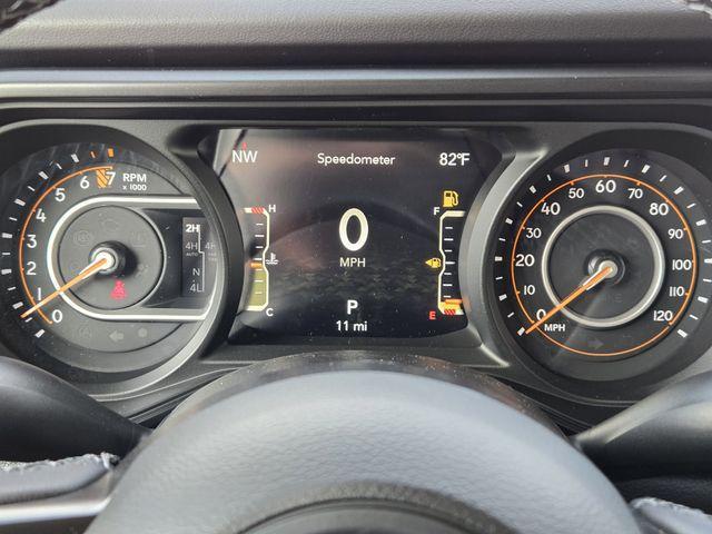 new 2025 Jeep Gladiator car, priced at $54,723